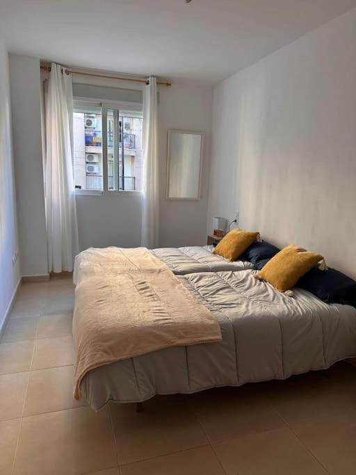 Piso En Gandia Apartment ภายนอก รูปภาพ